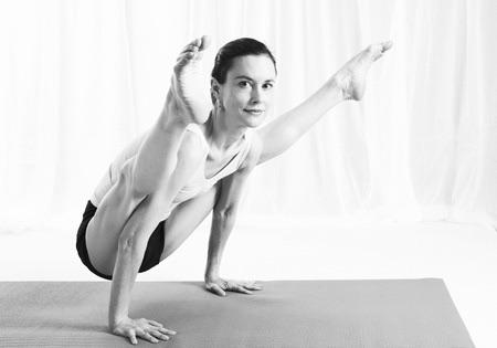 8 Benefits of Yoga for Your Skin Health