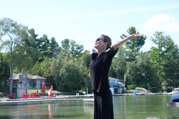 Healing the Mind-Body-Skin Connection with Graydon Moffat