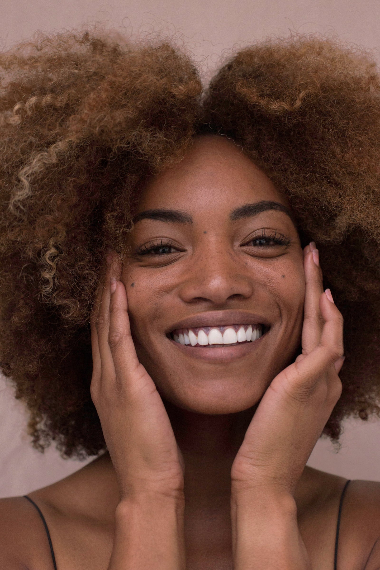 How To Get Healthy Glowing Skin Naturally